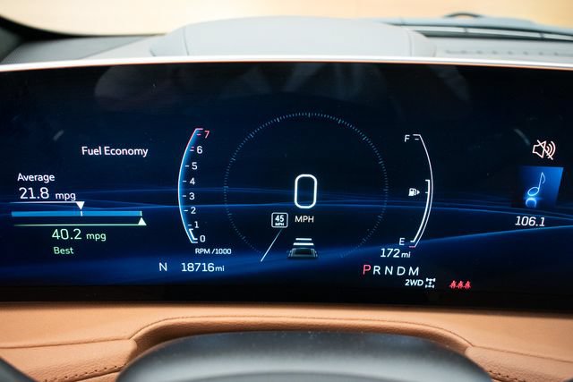Used 2025 Cadillac XT4 Sport AWD/4WD image 23