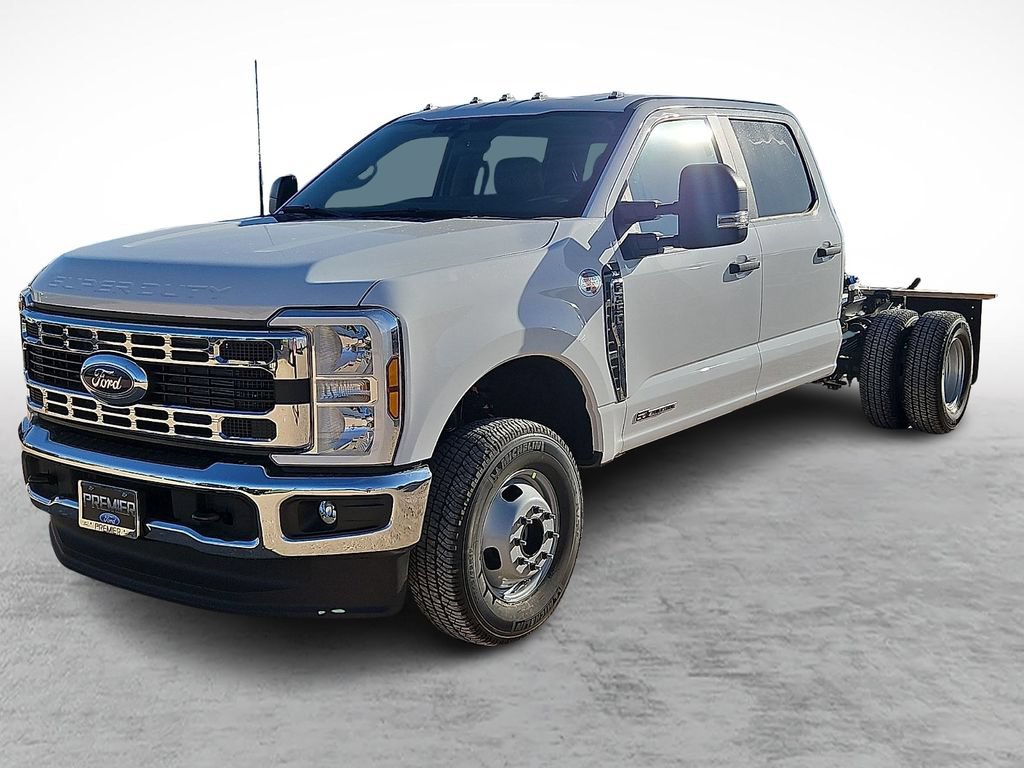 New 2026 Ford F350 XL w/ XL Chrome Package AWD/4WD image 5