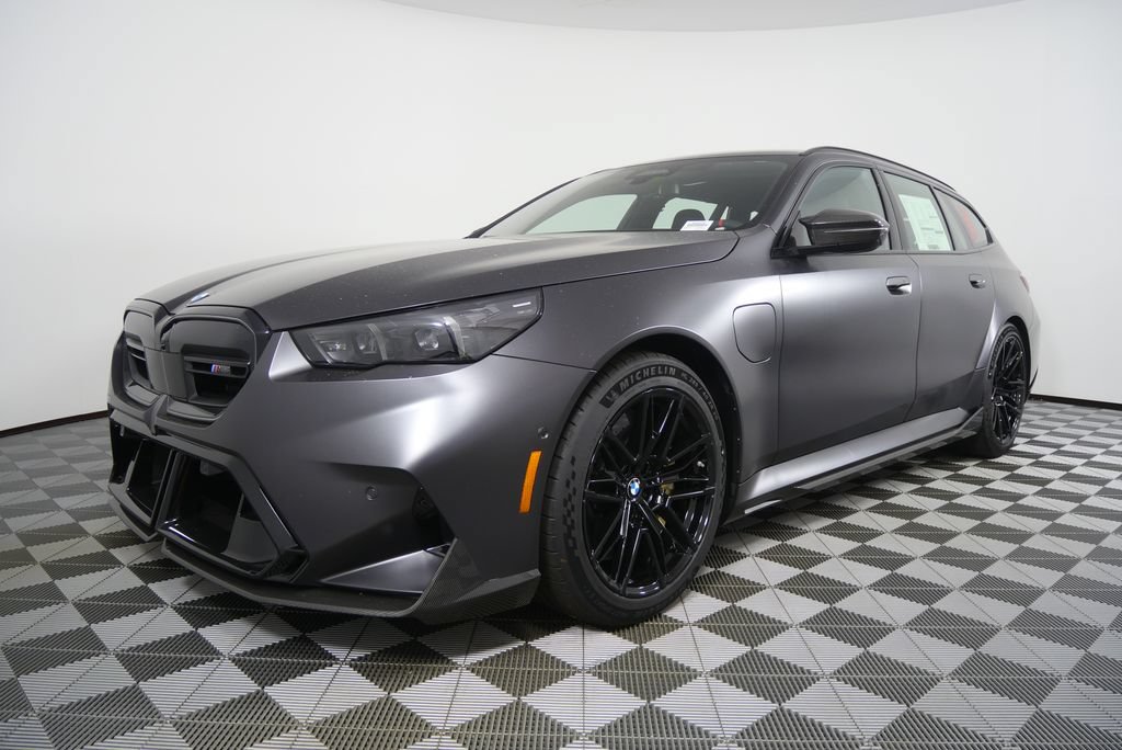 New 2027 BMW M5 Touring AWD/4WD image 7