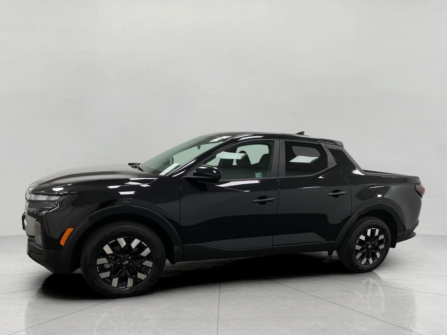 Certified 2025 Hyundai Santa Cruz SE AWD/4WD image 8