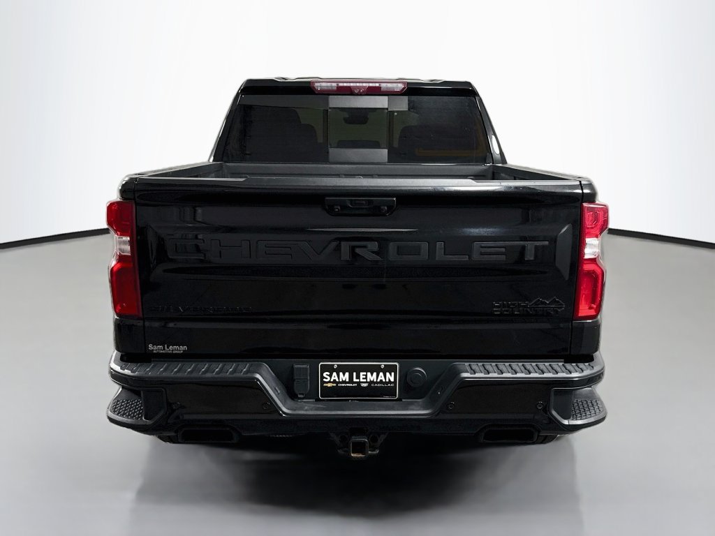 Used 2023 Chevrolet Silverado 1500 High Country w/ Technology Package AWD/4WD image 6