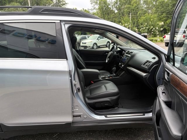 Used 2019 Subaru Outback 2.5i Limited AWD/4WD image 31