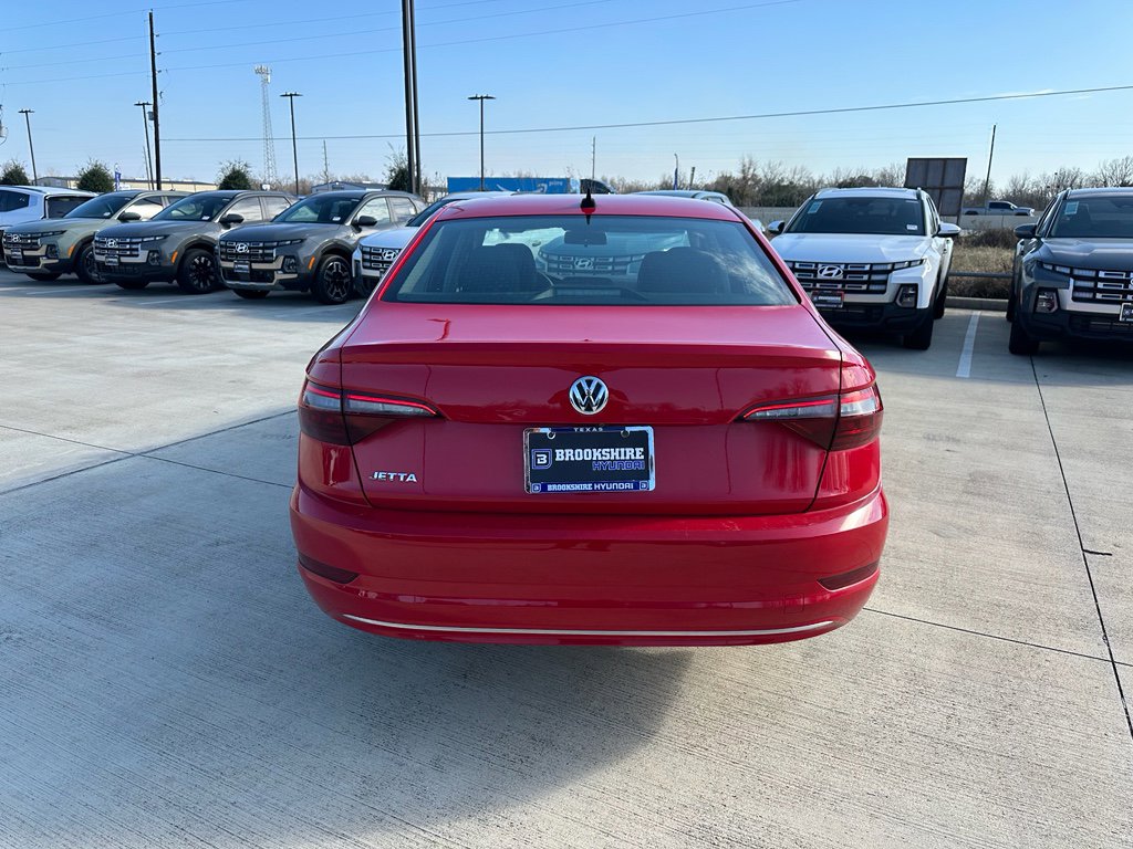 Used 2020 Volkswagen Jetta R-Line image 6