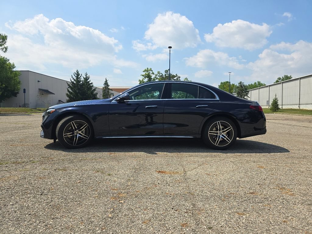 New 2026 Mercedes-Benz E 350 4MATIC Sedan image 14