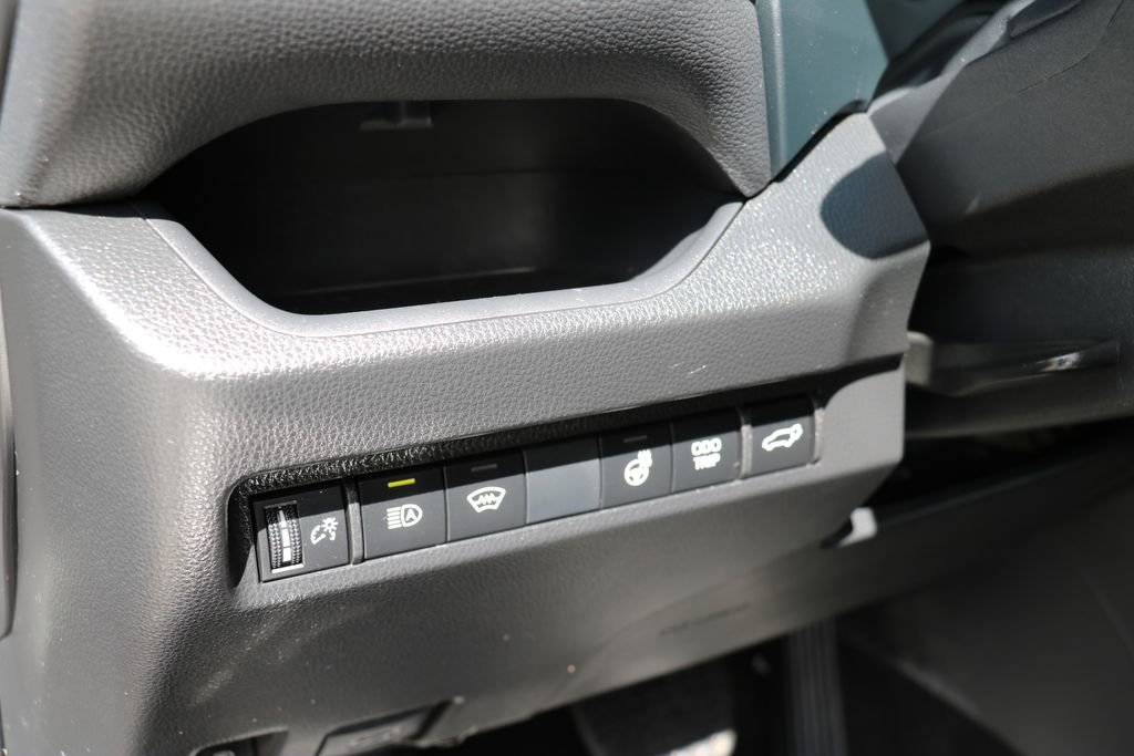 Used 2024 Toyota RAV4 XSE image 8