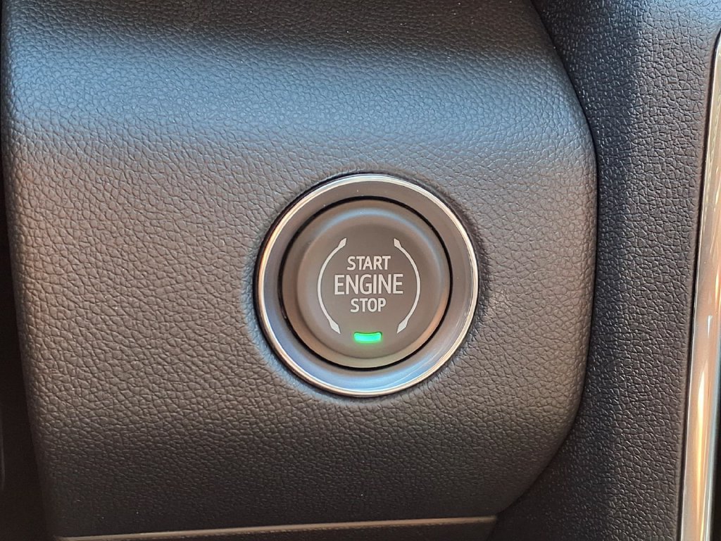 New 2027 GMC Acadia Elevation w/ Elevation Premium Package FWD image 7