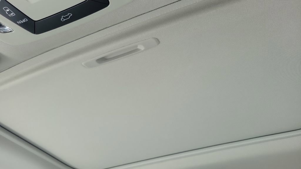 Certified 2025 Toyota Sienna XLE image 20