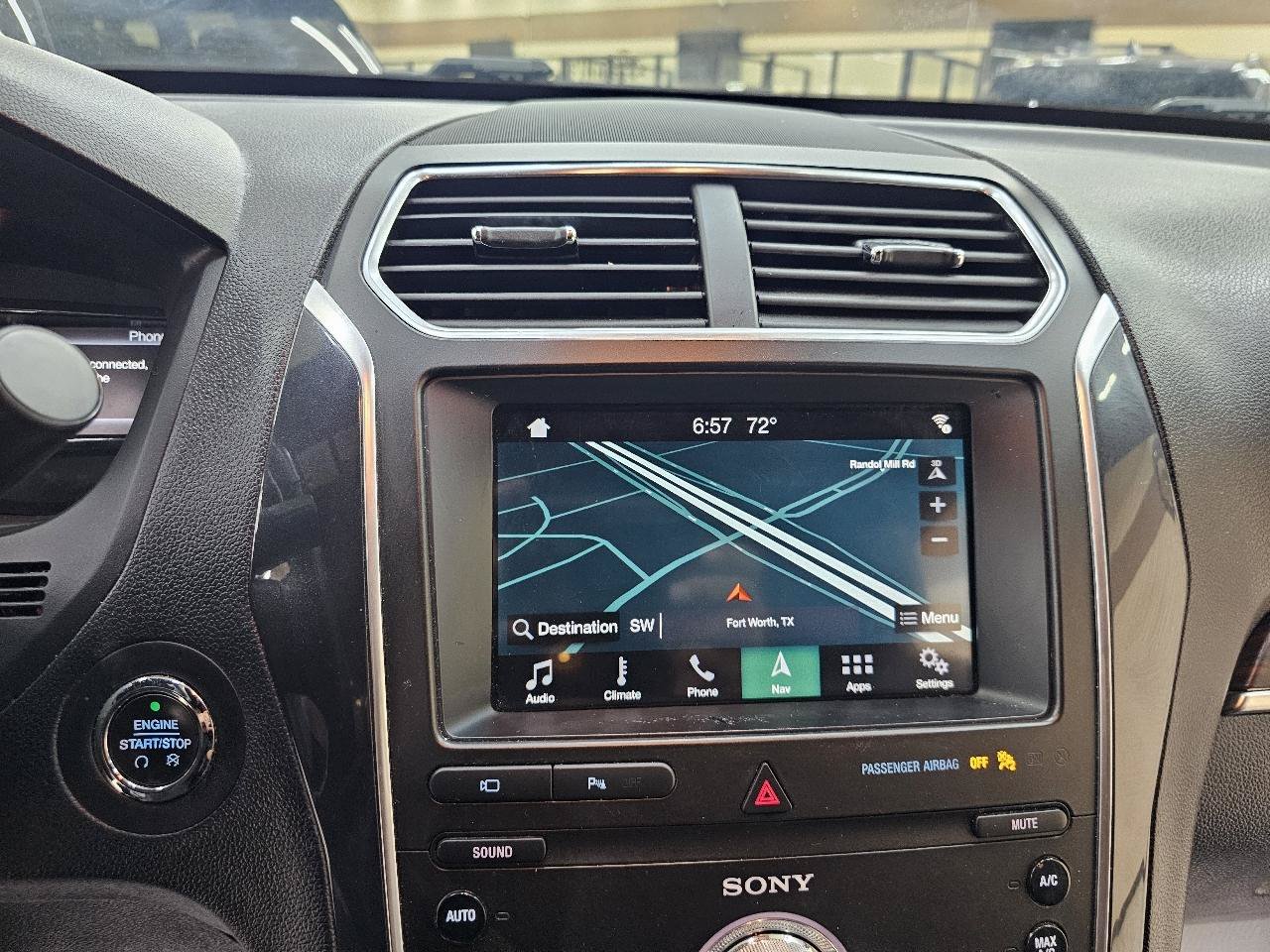 Used 2019 Ford Explorer Limited w/ Class III Trailer Tow Package FWD image 32