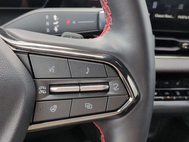 Used 2025 Chevrolet Equinox RS FWD image 25