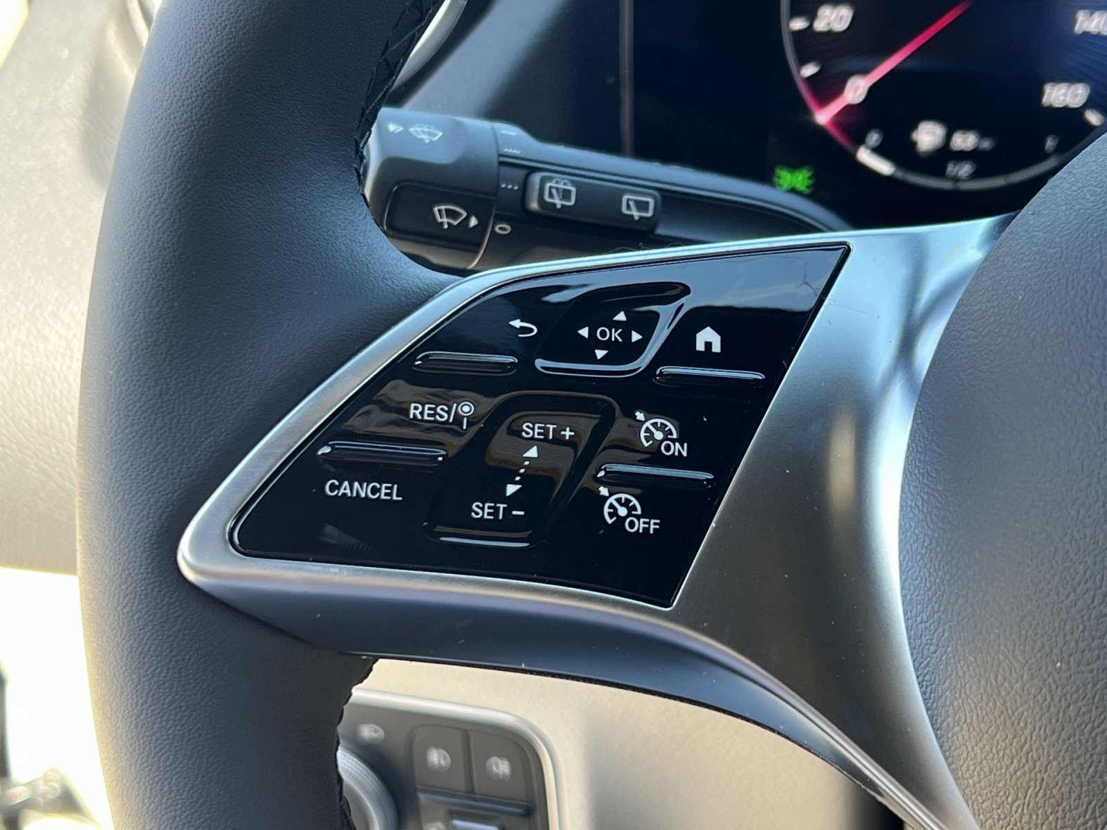 New 2026 Mercedes-Benz GLA 250 4MATIC image 36