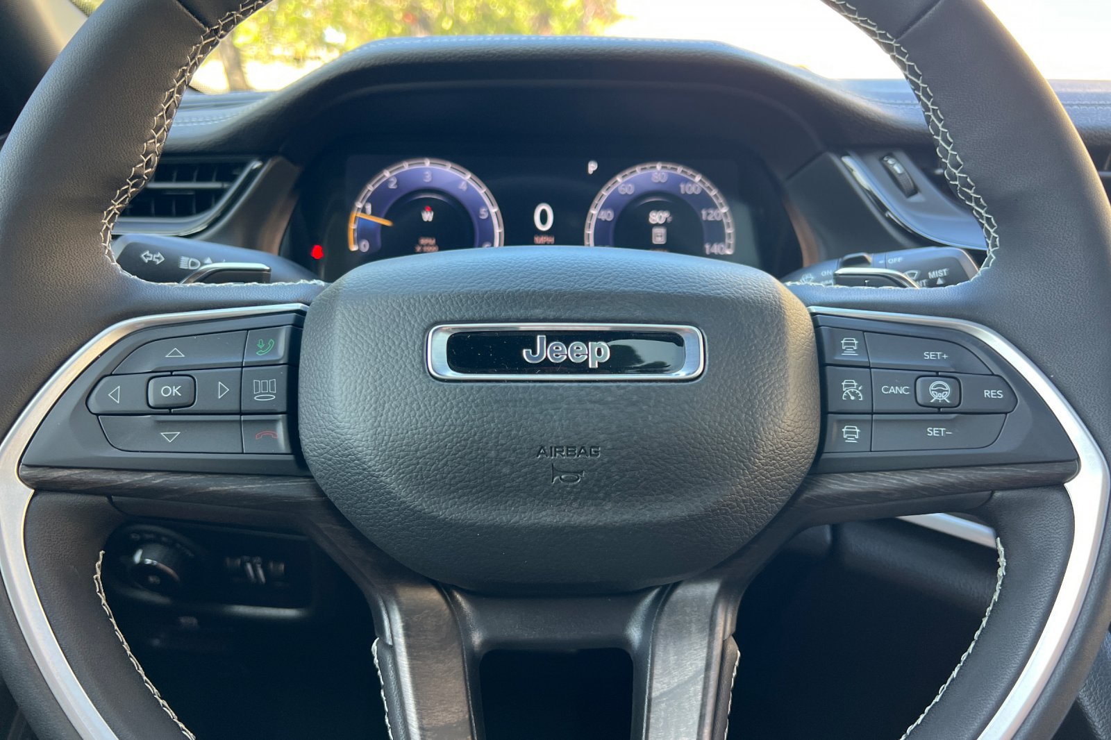 New 2026 Jeep Grand Cherokee L Limited w/ Limited Altitude Package AWD/4WD image 23