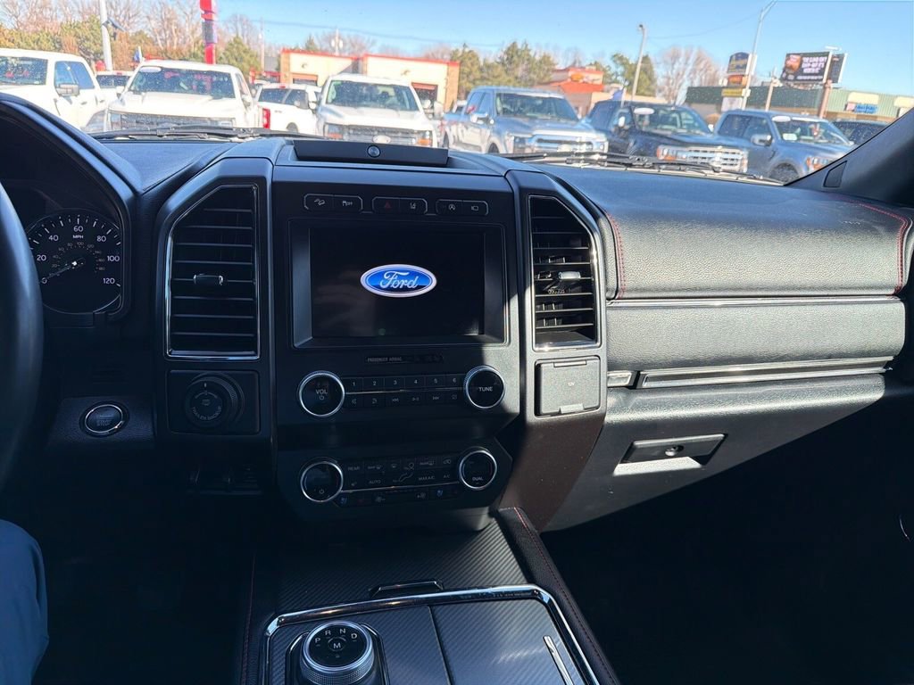 Used 2021 Ford Expedition Limited image 13
