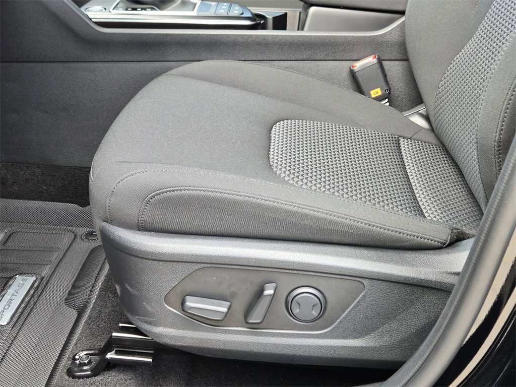 New 2026 Kia Sportage LX w/ LX Convenience Package image 33