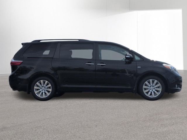 Certified 2017 Toyota Sienna Limited Premium AWD/4WD image 4