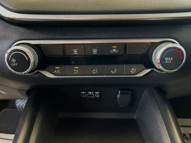 Used 2022 Nissan Altima 2.5 SR FWD image 14