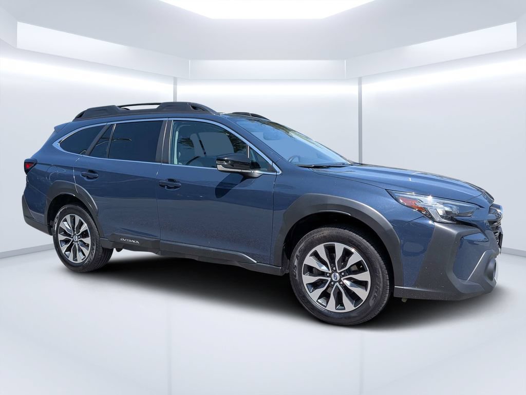 Used 2023 Subaru Outback Limited AWD/4WD image 1
