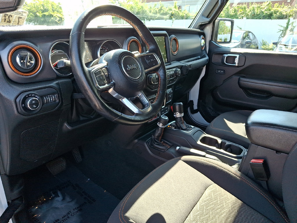 Used 2022 Jeep Gladiator Mojave w/ Cold Weather Group AWD/4WD image 11