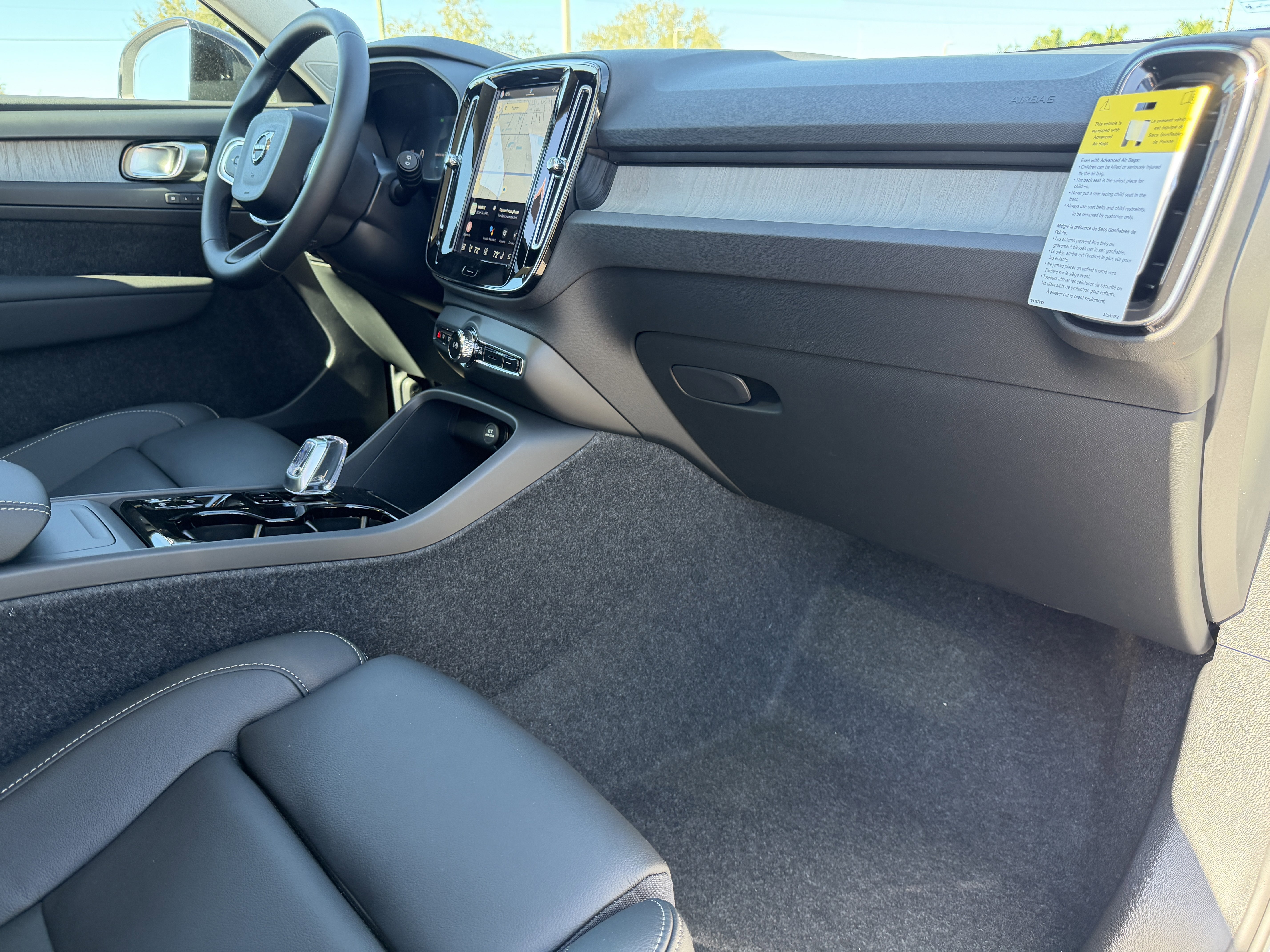 New 2026 Volvo XC40 B5 Plus w/ Climate Package AWD/4WD image 11