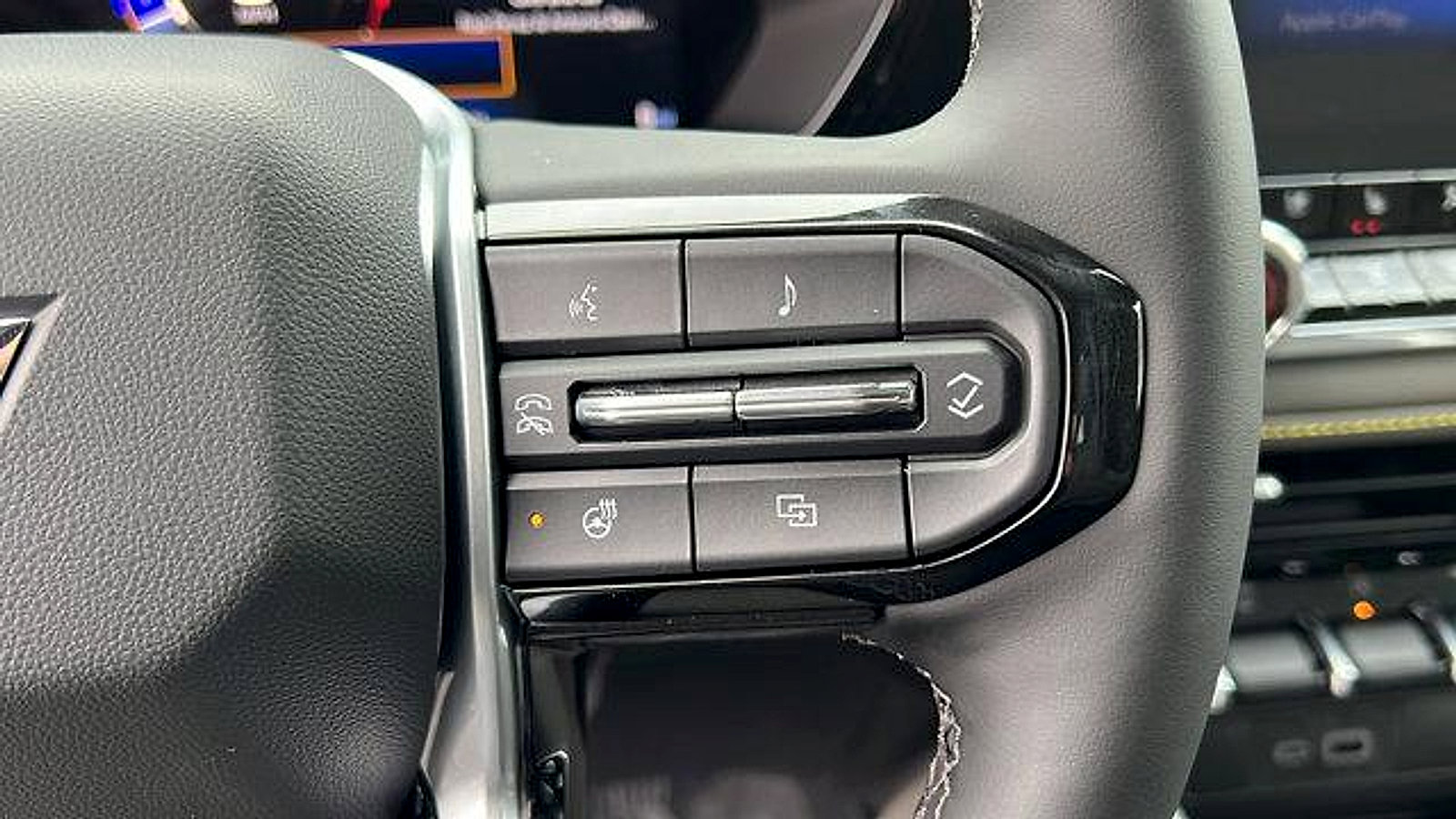 New 2026 Chevrolet Colorado ZR2 w/ Technology Package image 28