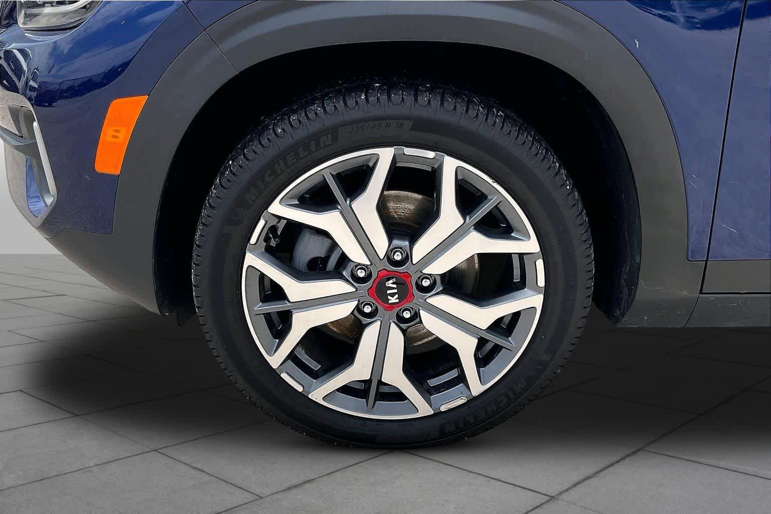 Used 2021 Kia Seltos SX AWD/4WD image 11
