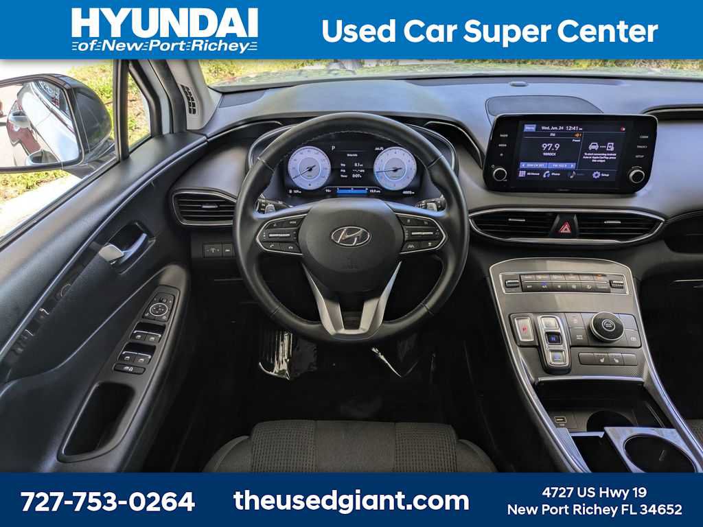 Used 2022 Hyundai Santa Fe XRT FWD image 19