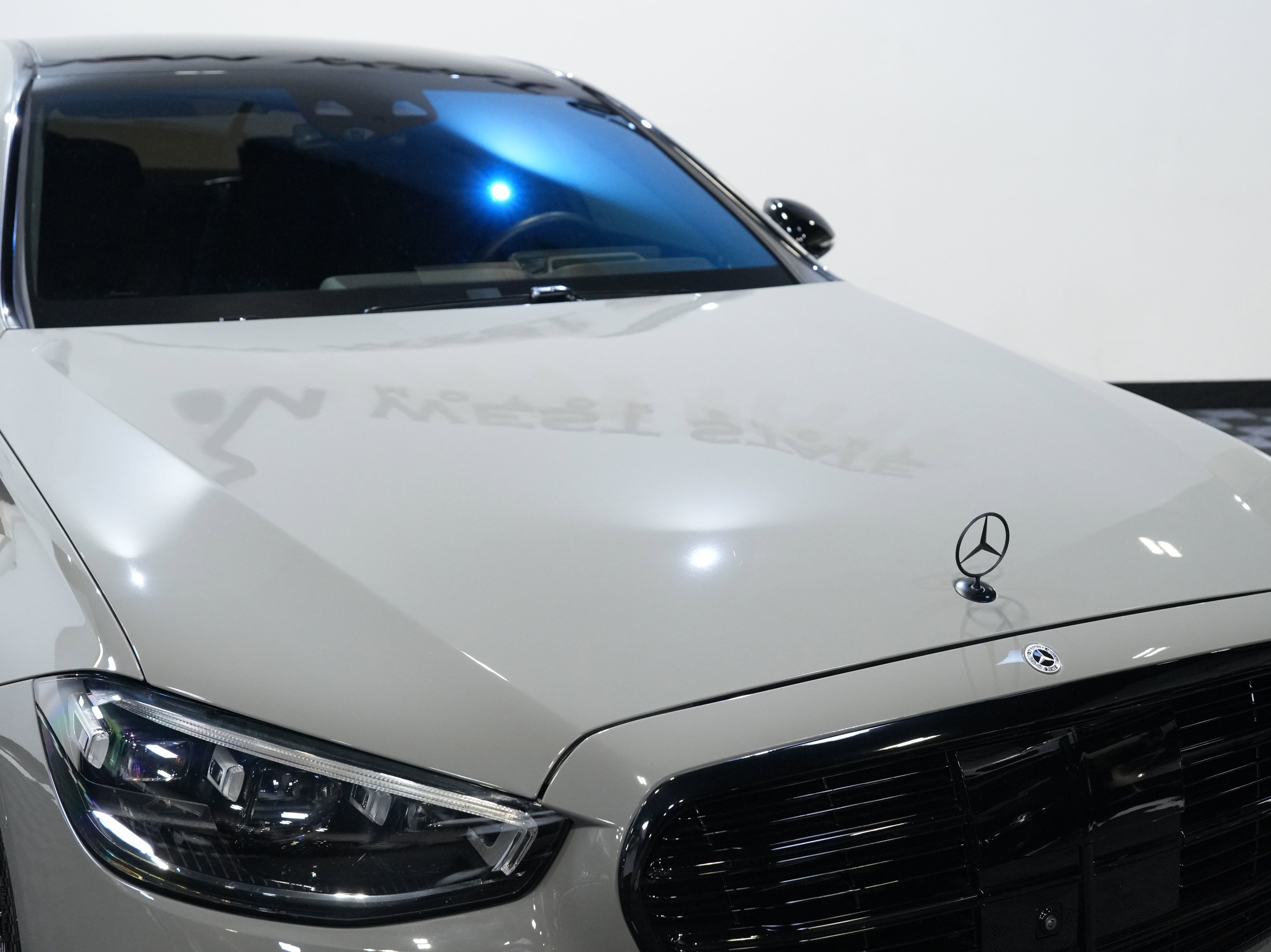 Used 2022 Mercedes-Benz S 580 4MATIC Sedan w/ AMG Line Package image 12