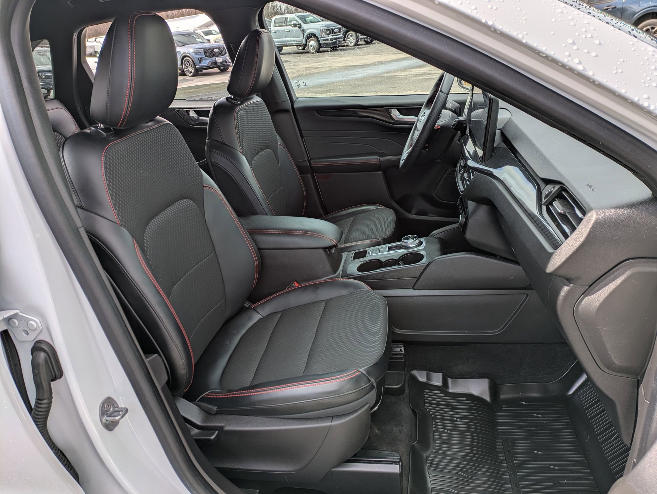 Certified 2023 Ford Escape ST-Line Select w/ Tech Pack #1 image 21