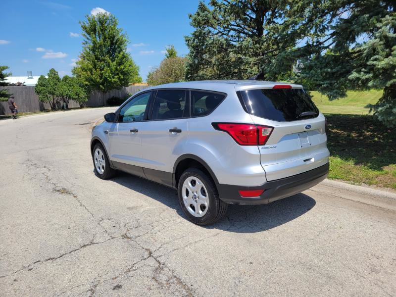 Used 2019 Ford Escape S FWD image 3