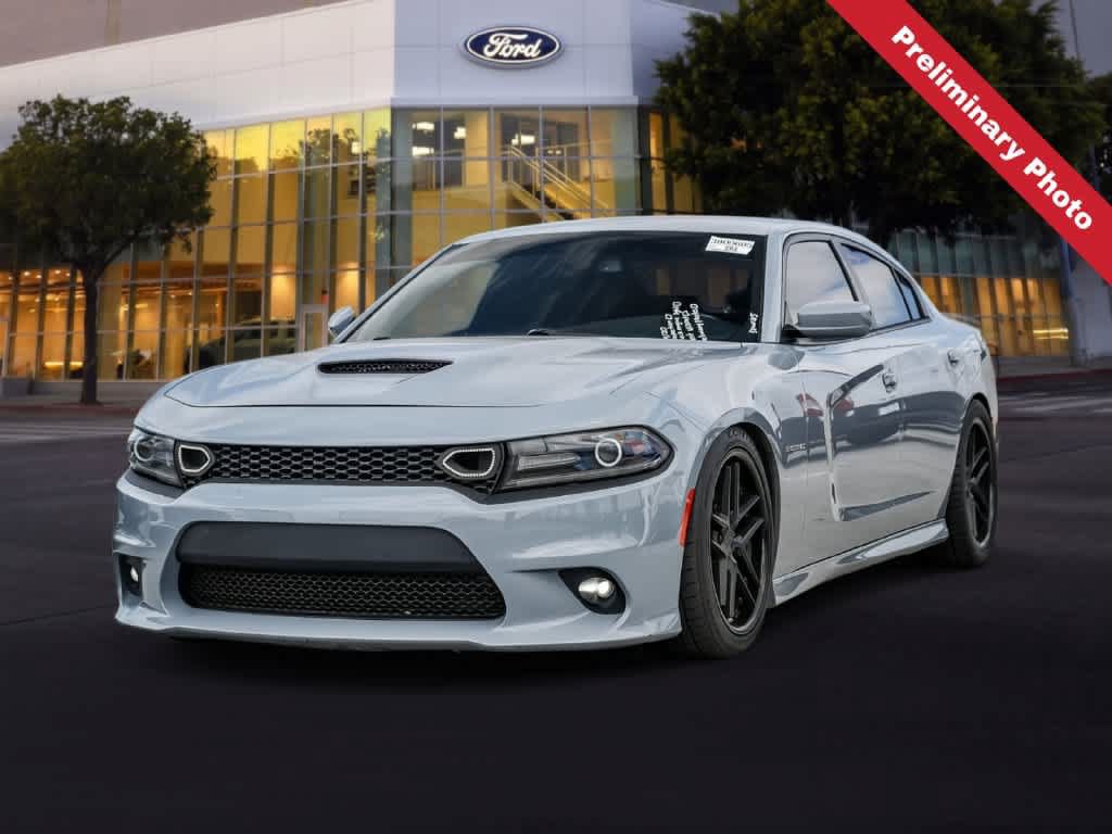 Used 2020 Dodge Charger R/T RWD image 1