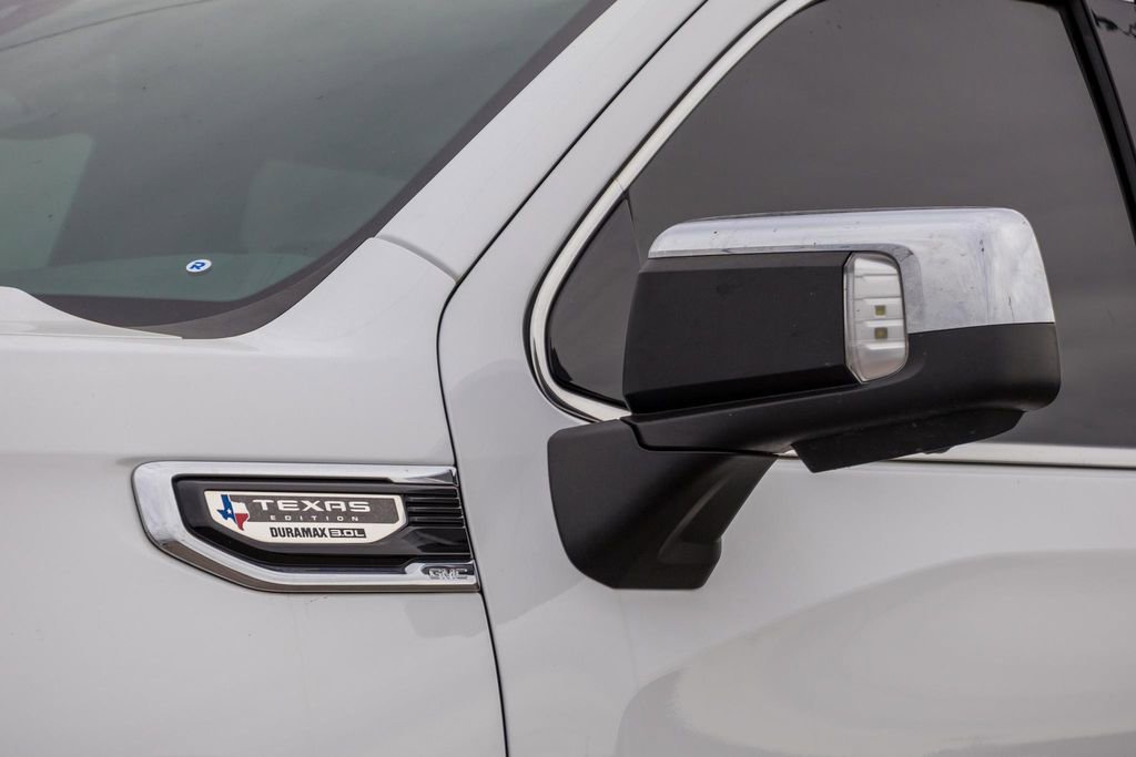 Used 2022 GMC Sierra 1500 SLT image 3