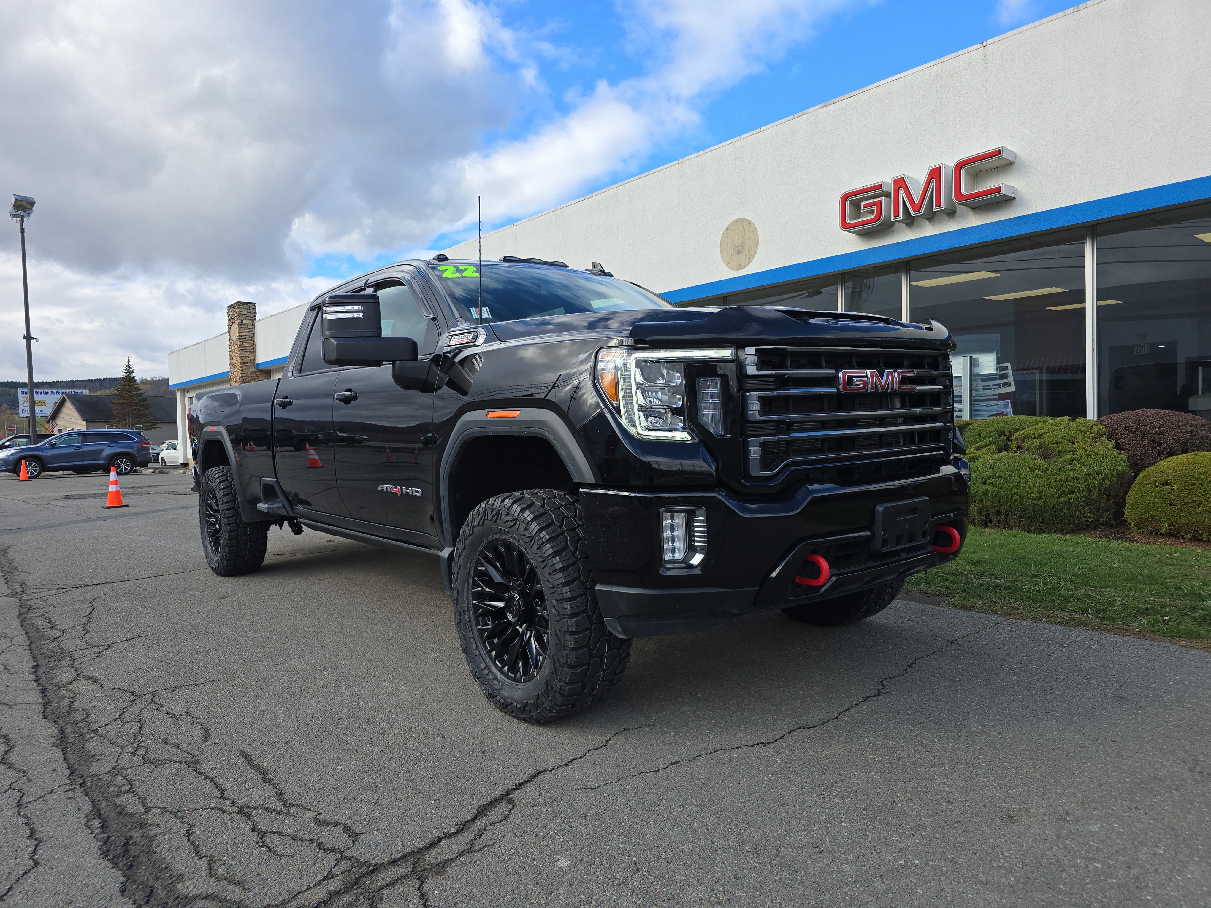 Used 2022 GMC Sierra 3500 AT4 w/ Gooseneck/5TH Wheel Package