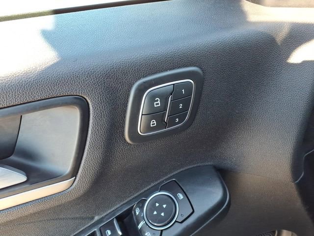 Used 2022 Ford Escape SEL w/ Technology Package image 11