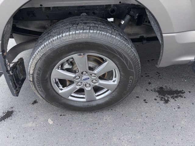 Used 2020 Ford F150 XLT w/ Equipment Group 302A Luxury AWD/4WD image 4