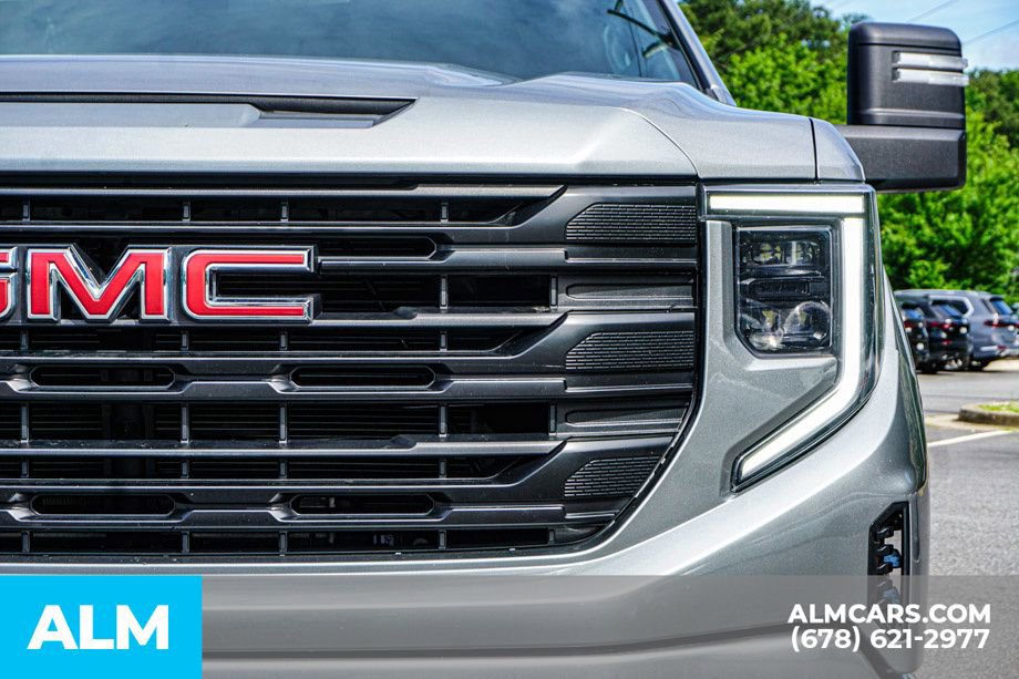 Used 2023 GMC Sierra 1500 Pro w/ Graphite Edition AWD/4WD image 12