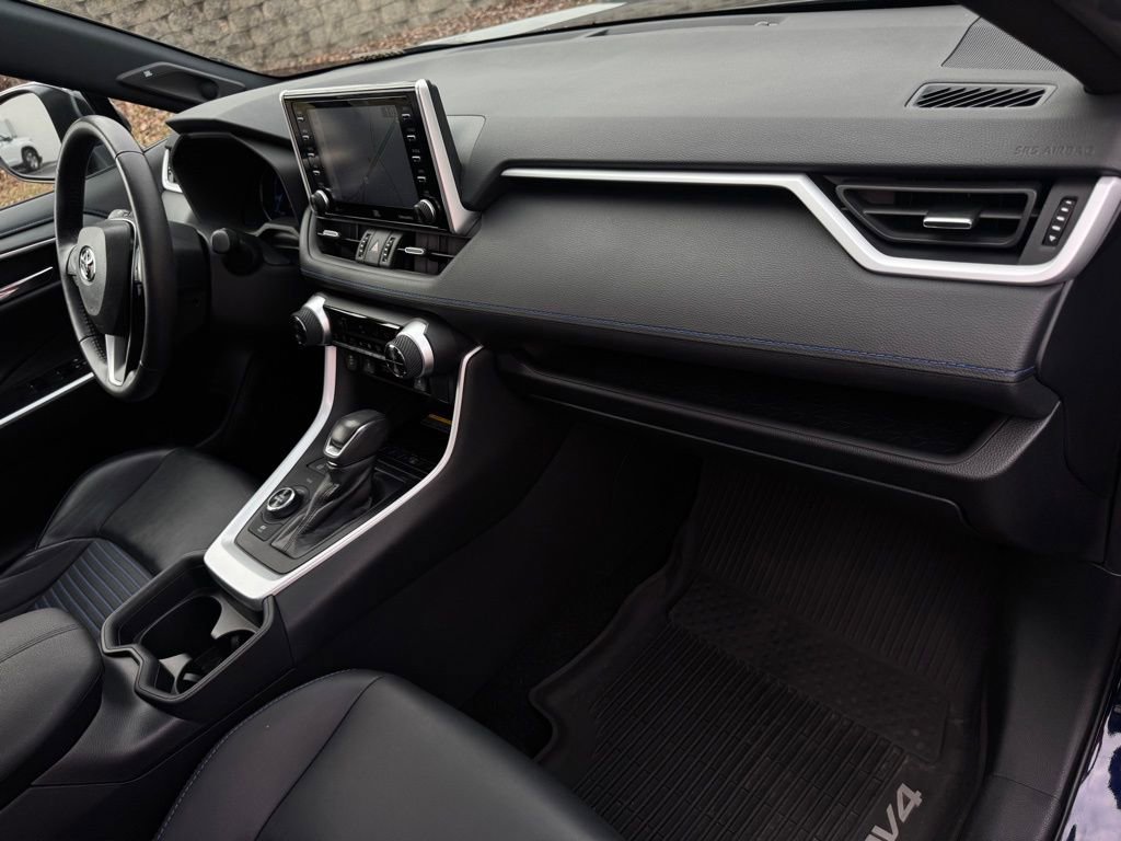 Used 2020 Toyota RAV4 XSE image 20