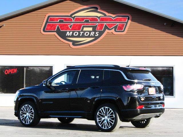 Used 2022 Jeep Compass Limited w/ Elite Group image 6