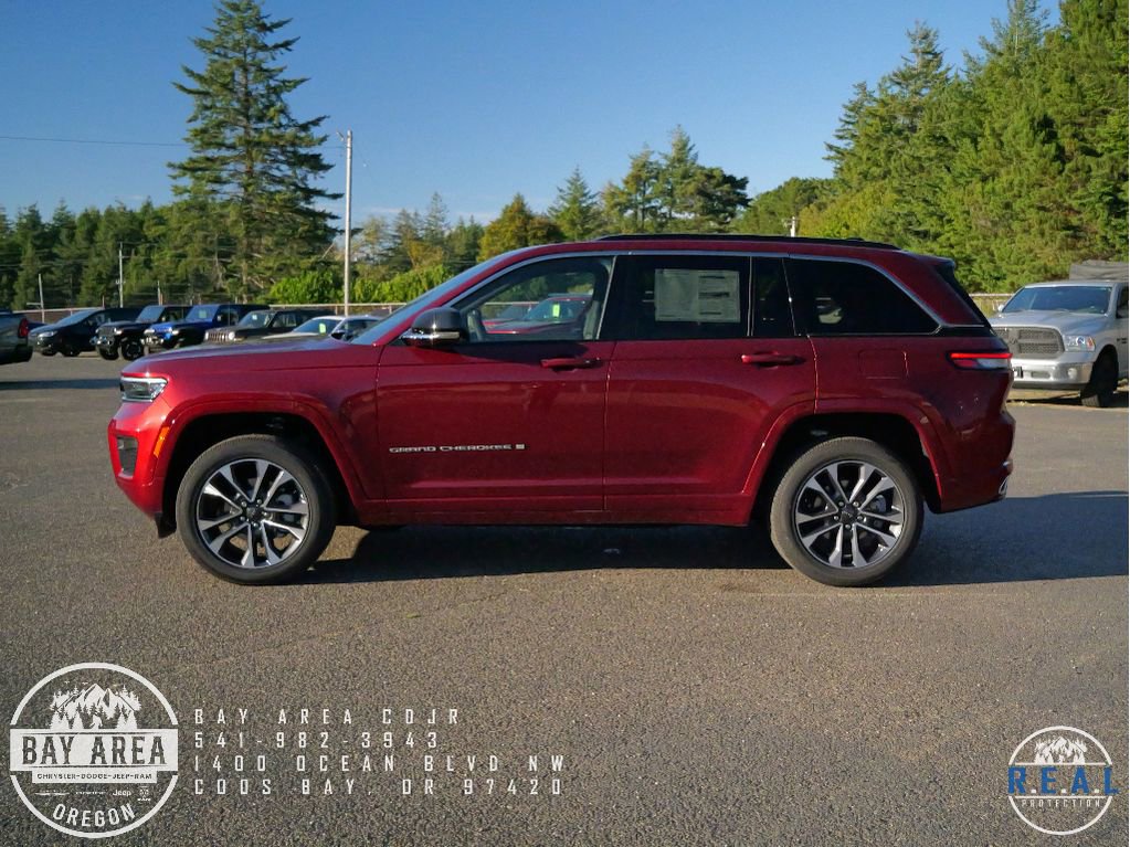 New 2025 Jeep Grand Cherokee Overland w/ Luxury Tech Group IV image 2