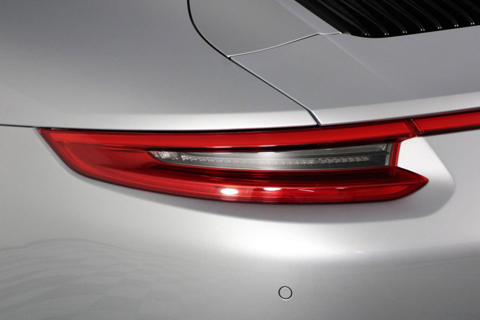 Certified 2017 Porsche 911 Carrera 4S image 21