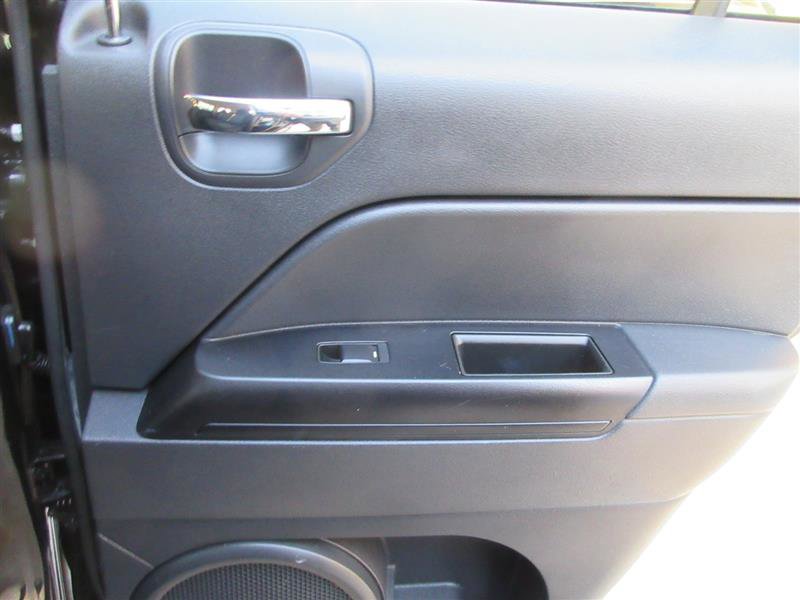 Used 2015 Jeep Patriot Sport w/ Power Value Group image 21