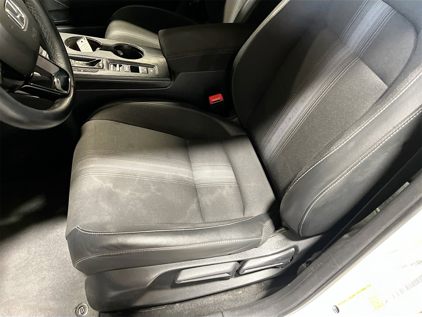 Used 2025 Honda Civic Sport image 19