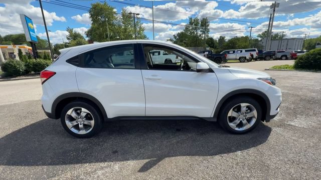 Used 2022 Honda HR-V LX image 9