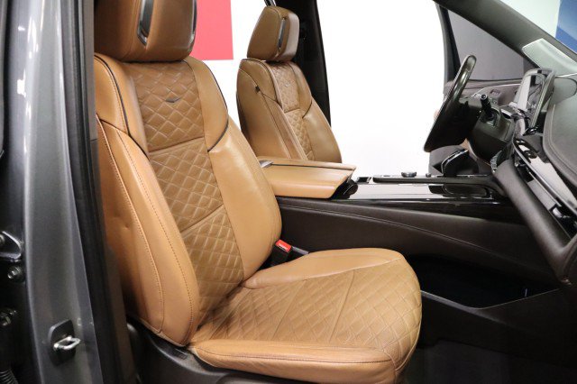 Used 2021 Cadillac Escalade Sport w/ Driver Assist Tech Package AWD/4WD image 81