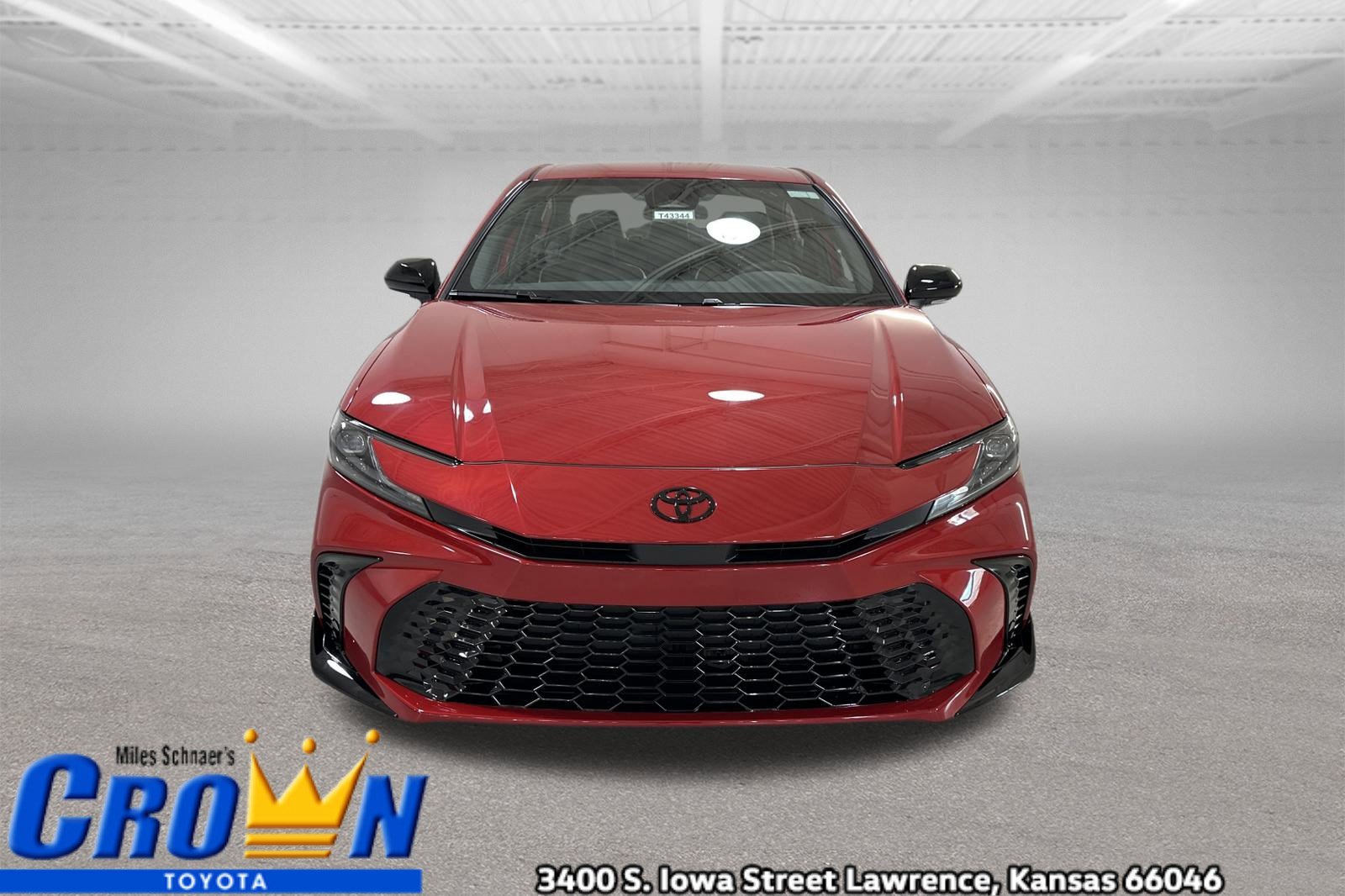 New 2026 Toyota Camry Hybrid image 2