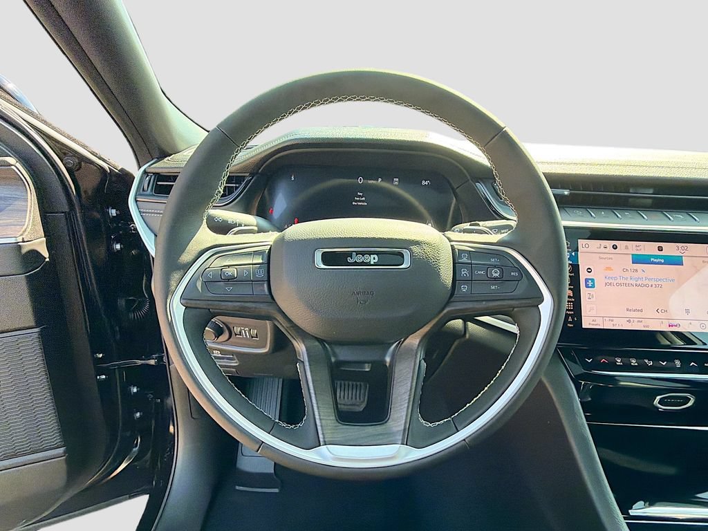 New 2026 Jeep Grand Cherokee Altitude AWD/4WD image 38