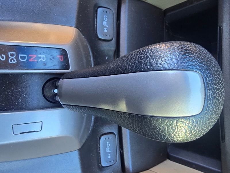 Used 2010 Honda Accord EX-L image 24