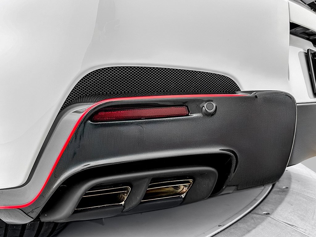 Certified 2025 Ferrari 12Cilindri image 28