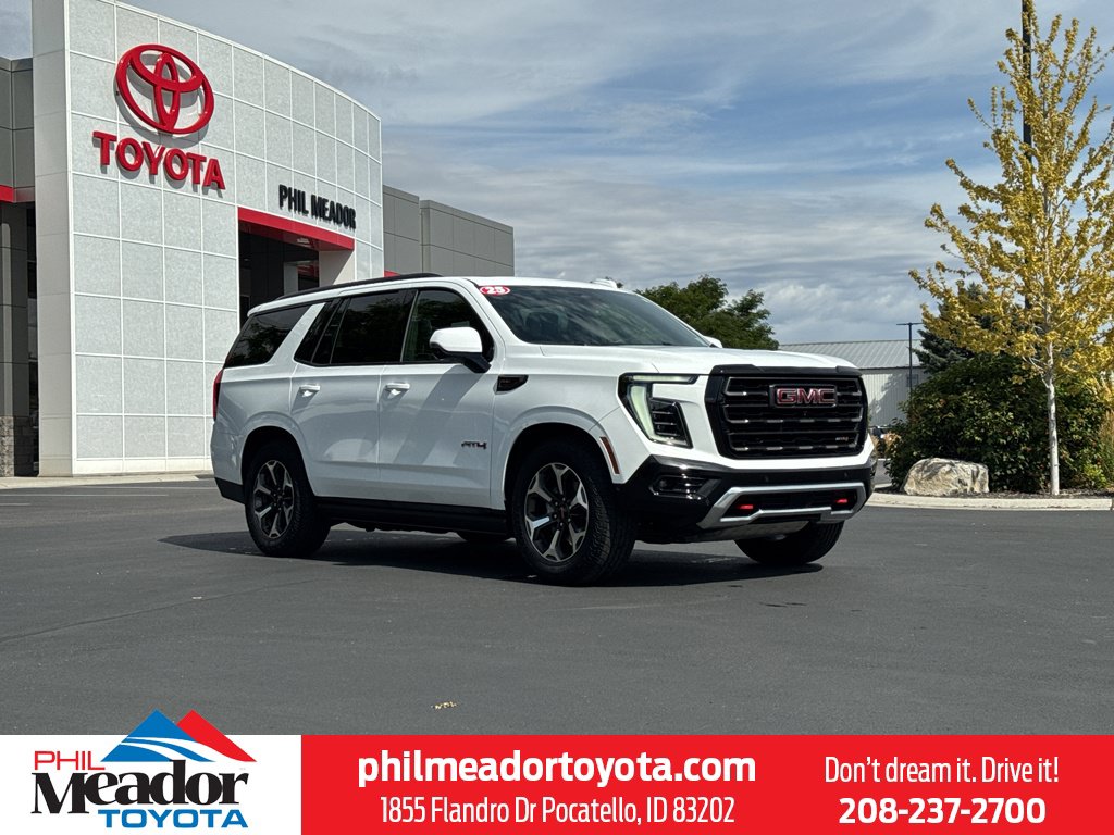 Used 2025 GMC Yukon AT4 Ultimate w/ LPO, Floor Liner Package AWD/4WD image 1