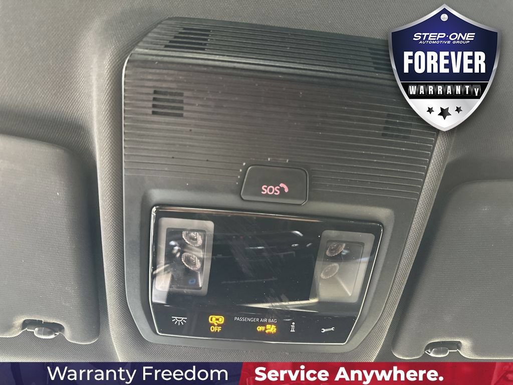 Used 2025 Volkswagen Atlas Cross Sport SE FWD image 26