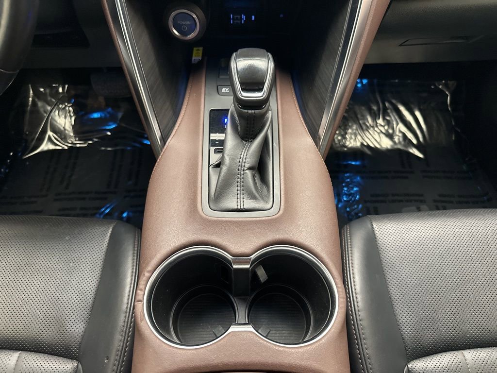 Used 2021 Toyota Venza XLE w/ Softex Package AWD/4WD image 16