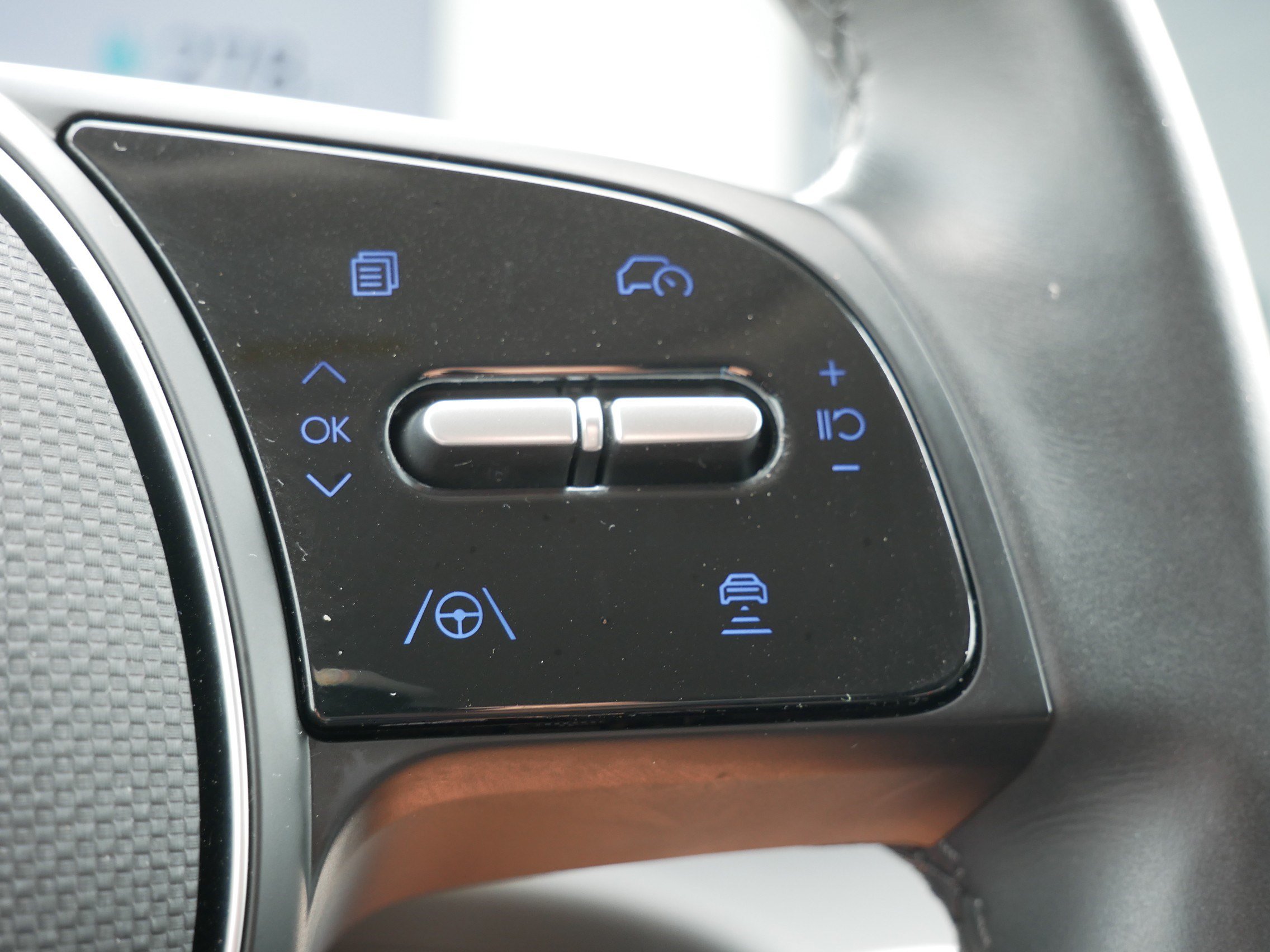 Certified 2023 Hyundai Ioniq 5 SE AWD/4WD image 27